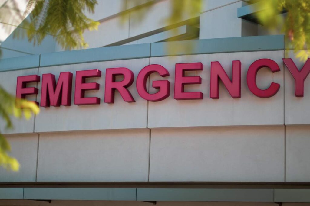 Sacramento, CA - Two Hospitalized in Vehicle Crash at 20th St & Elkhorn
