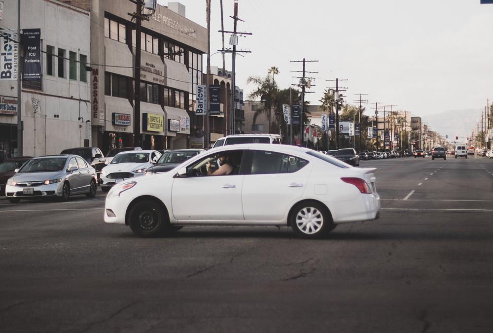 Sacramento, CA – Two Injured in Car Accident on Fruitridge Rd at Lawrence Dr