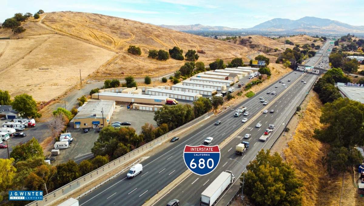Martinez, CA - Injuries Reported in Crash on I-680 N at Arthur Road