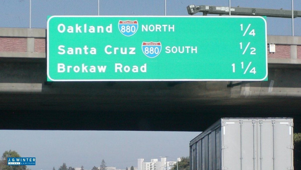 Oakland, CA - Van and Vehicle Involved in Crash and Fire on I-880 N Near 80 Transition