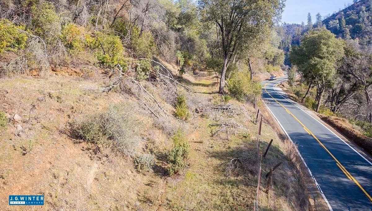 Mokelumne Hill, CA - Motorcyclist Killed in Crash at H-26 & Jesus Maria Rd