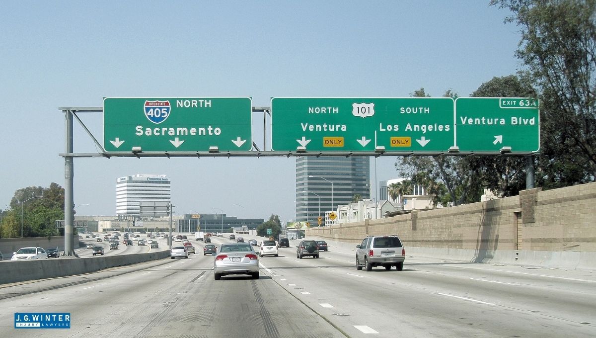 San Diego, CA - Motorcyclist Killed in Multi-Vehicle Crash on 405 Freeway