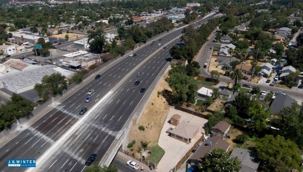 Sacramento, CA - Hit-and-Run Crash Reported on SR-99 Near Broadway Off-Ramp