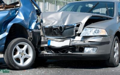 Sacramento, CA – Injuries Crash at 2nd Ave & Sacramento Fwy 