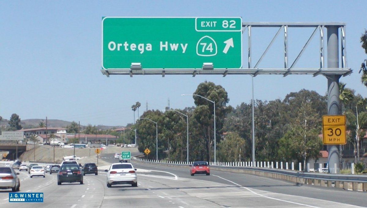 San Juan Capistrano, CA - One Injured in Semi Truck and Kia Crash on I-5