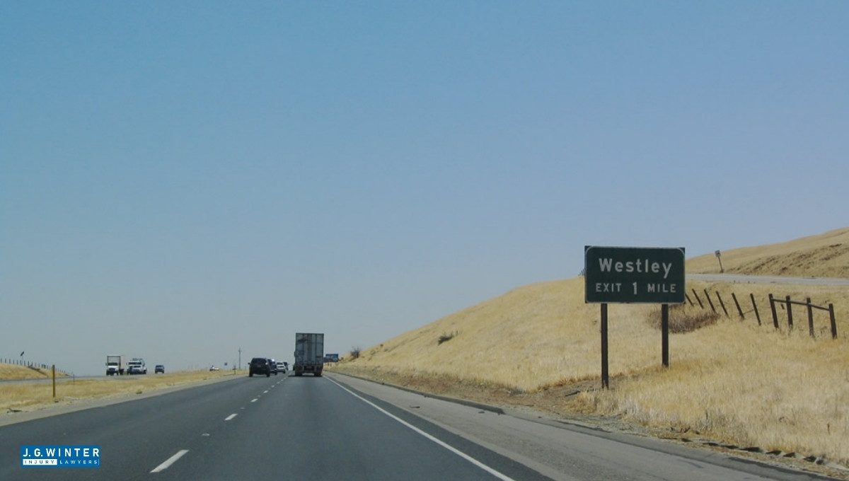 Westley, CA - Three Big Rigs Crash on I-5 at Howard Rd On-Ramp