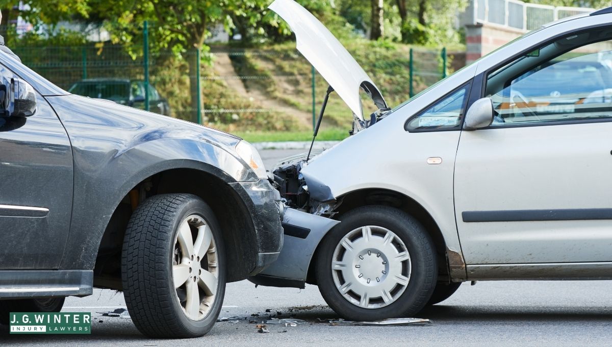 Granite Bay, CA - One Seriously Injured in Crash at Douglas Blvd
