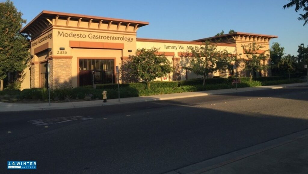 Modesto, CA - Motorcyclist Injured in Crash at Sylvan Ave & Northampton Ln