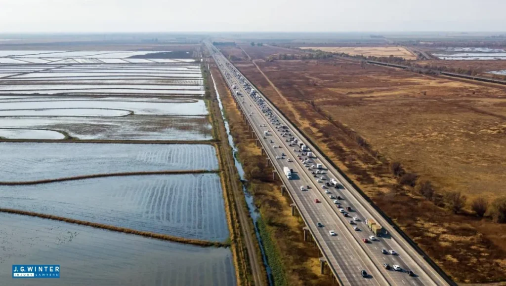 West Sacramento, CA - Police Chase Ends in Crash on Yolo Causeway