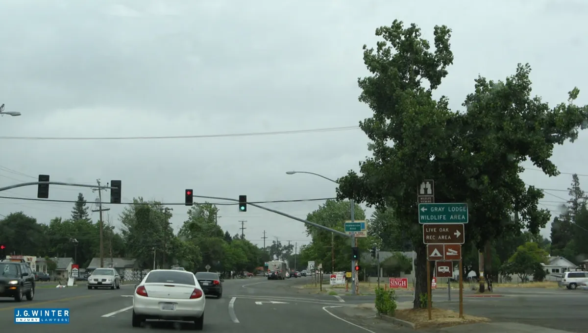 Sacramento, CA - Two-Car Crash Reported on Garfield Avenue