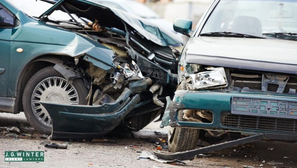 Pine Grove, CA - Three Hurt in Ridge Road Crash at 17900 Blk