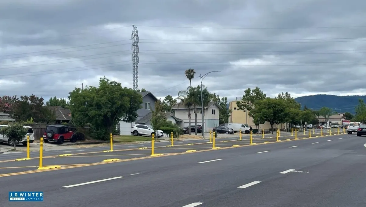 Sacramento, CA - Multi-Vehicle Crash on Hillsdale Blvd