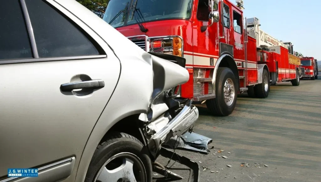 Sacramento, CA - Red Pickup Truck and Nissan Rogue Collide on SR-51 Near Exposition Blvd