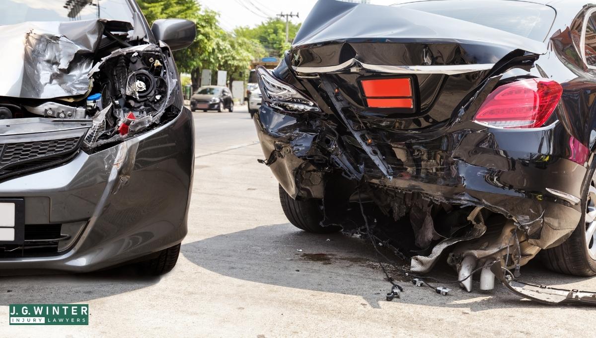 Salinas, CA - One Injured in Two-Vehicle Crash on River Rd