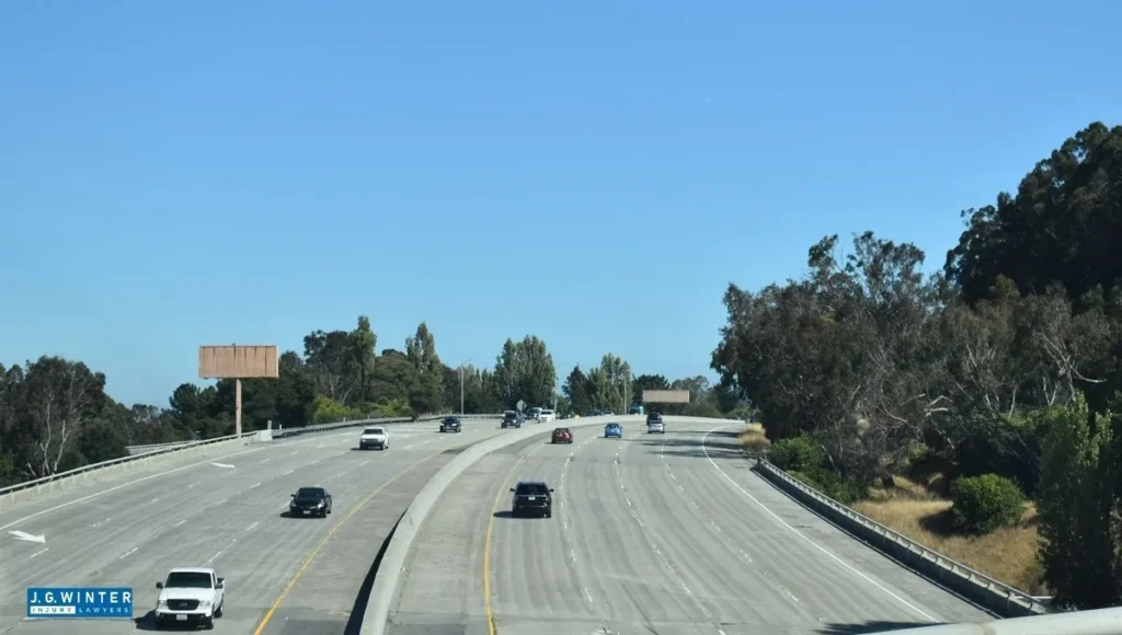 San Jose, CA - Injury Collision Involves Two Vehicles on NB I-280