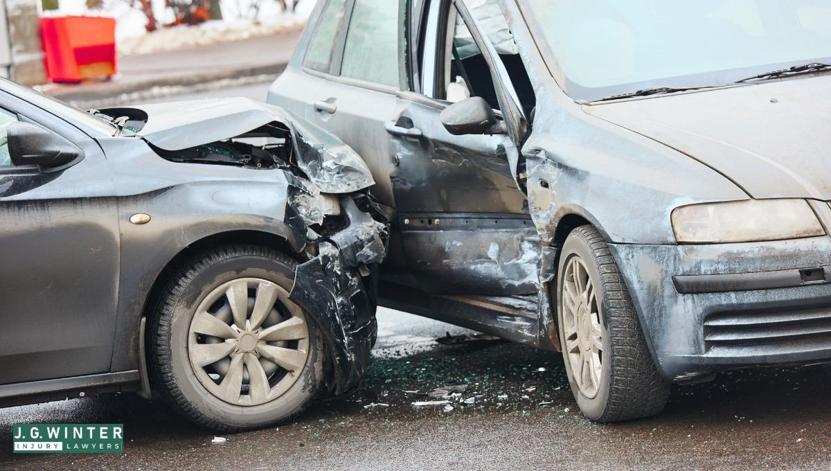 Citrus Heights, CA - Injuries Reported in Two-Vehicle Crash on I-80 Near Antelope Road