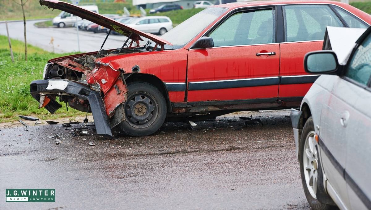 Reedley, CA - Injury in Hit-and-Run at Adams Ave & Hill Ave