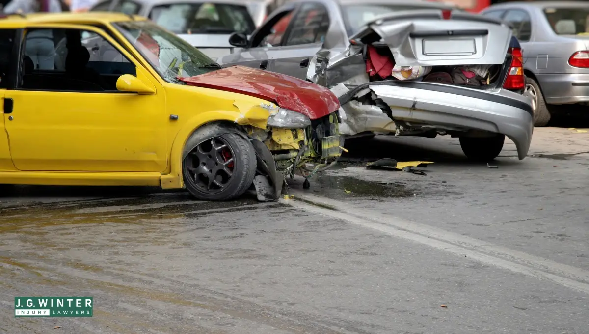 Arden-Arcade, CA – Car Crash Reported on Potter Lane