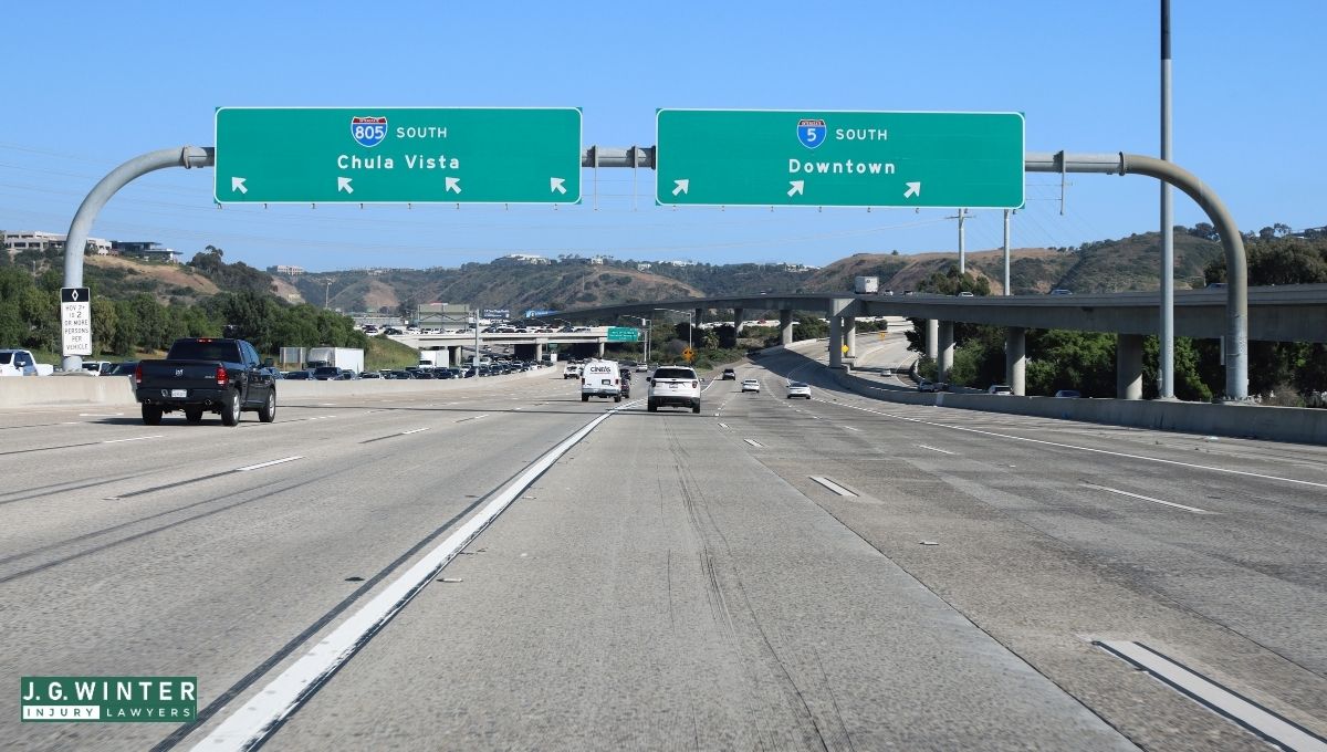 Sacramento, CA - Two Car, One Pickup Truck Collision on I-5 South Near Garden Highway