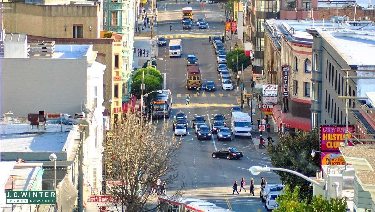 San Francisco, CA - Cyclist Injured in Early Morning Crash on Kearny St in Financial District