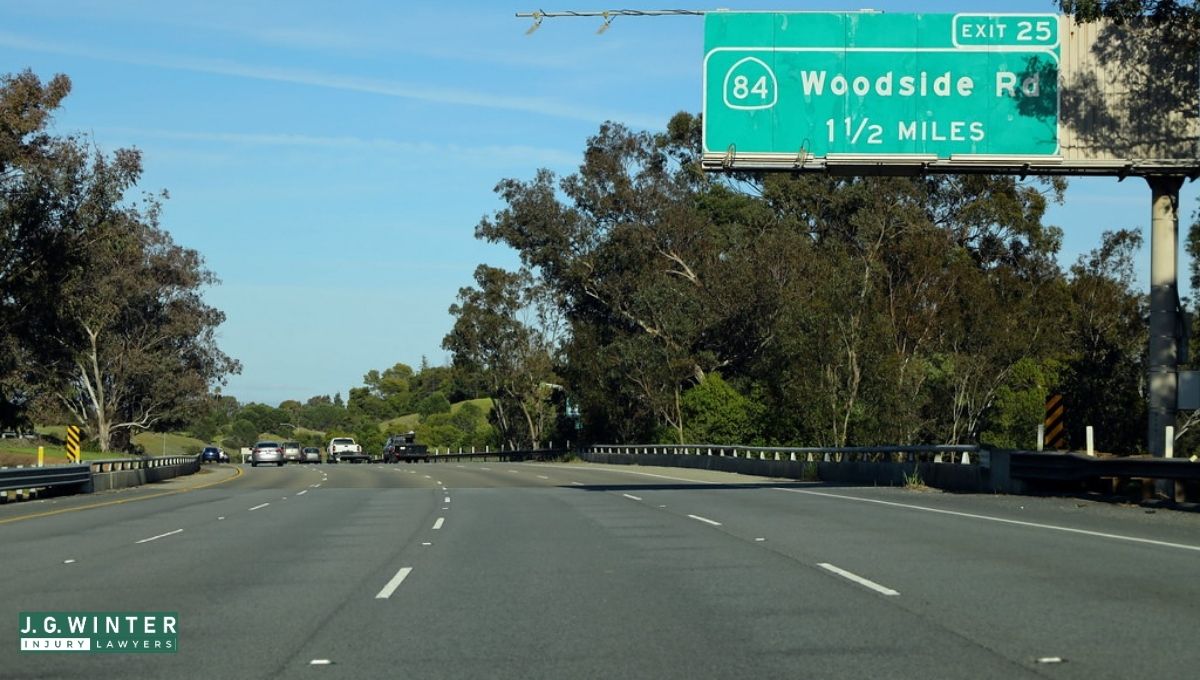 Woodside, CA - Injuries Reported in Multi-Vehicle Crash on I-280 Near CA-84