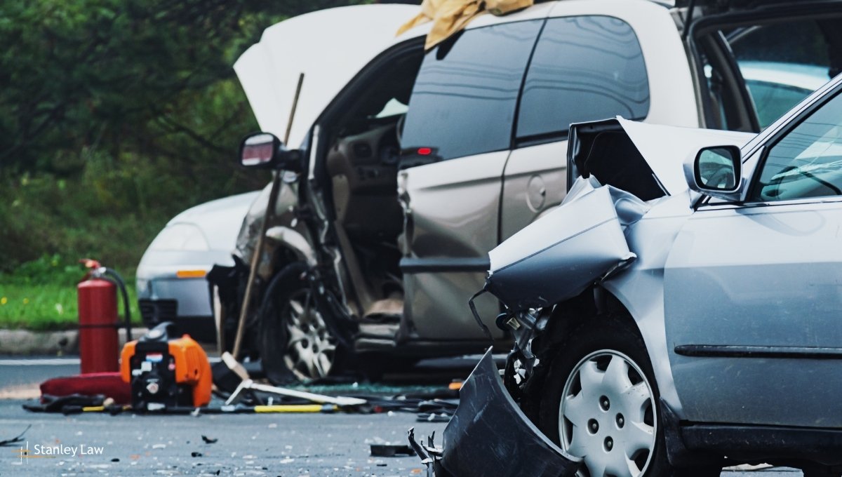 Sacramento, CA - Minor Injury Reported in Solo Vehicle Collision on Bradshaw Rd