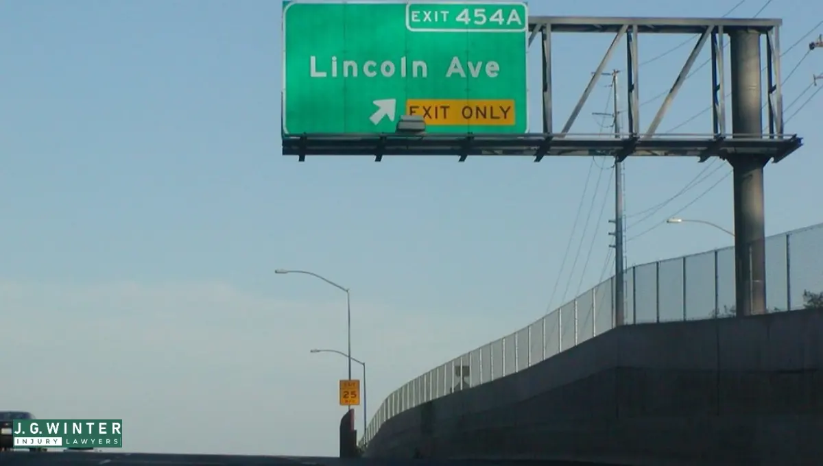 San Rafael, CA – Injuries Reported in Accident on US-101 SB at Lincoln Ave