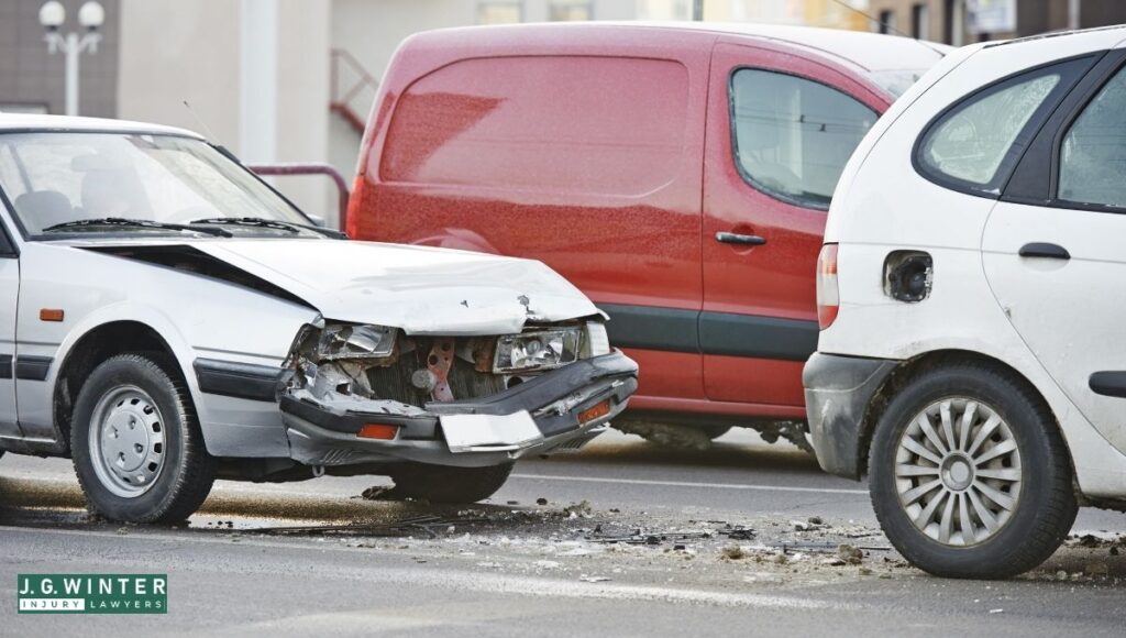 Hayward, CA - Injuries in Four-Vehicle Crash on I-880