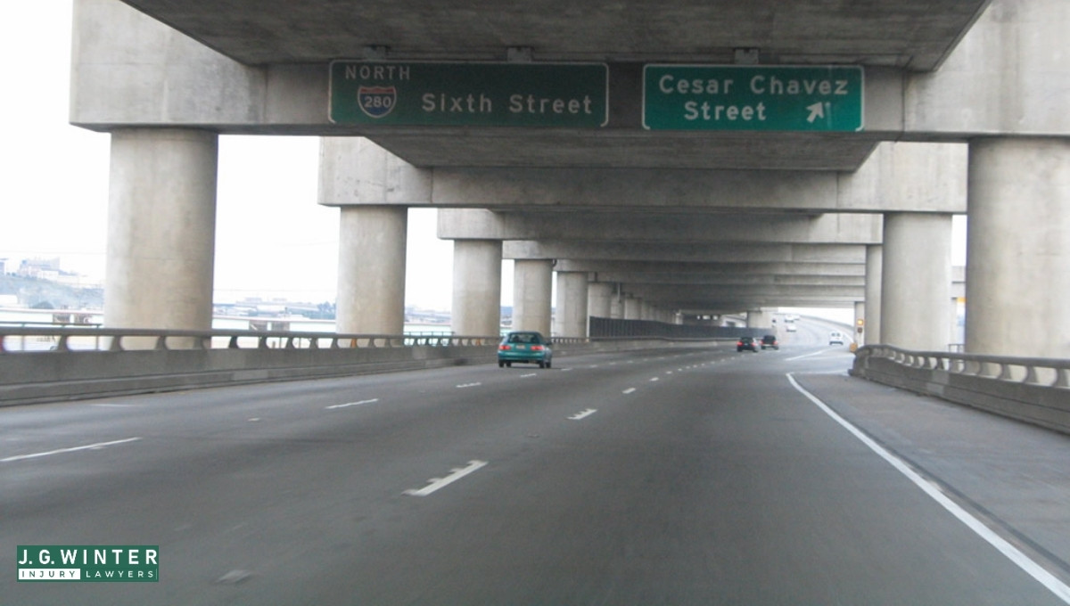 San Francisco, CA - Injury Collision on I-280 NB Near Cesar Chavez St