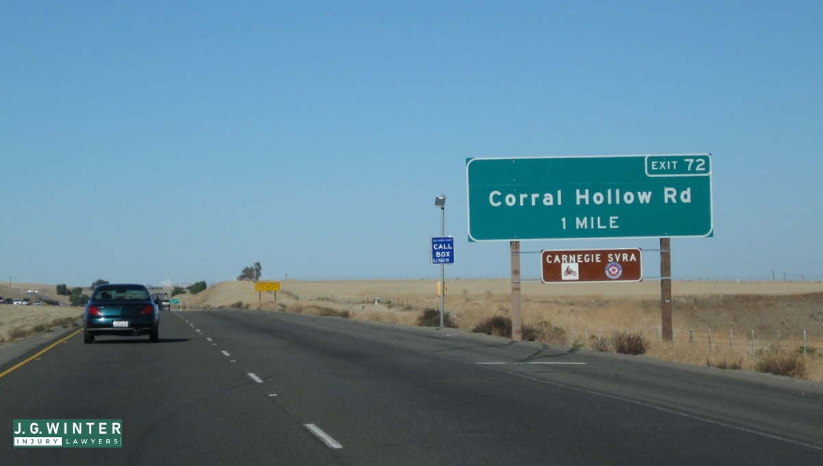 Tracy, CA - Injuries in Multi-Vehicle Crash on I-580 Hollow Rd