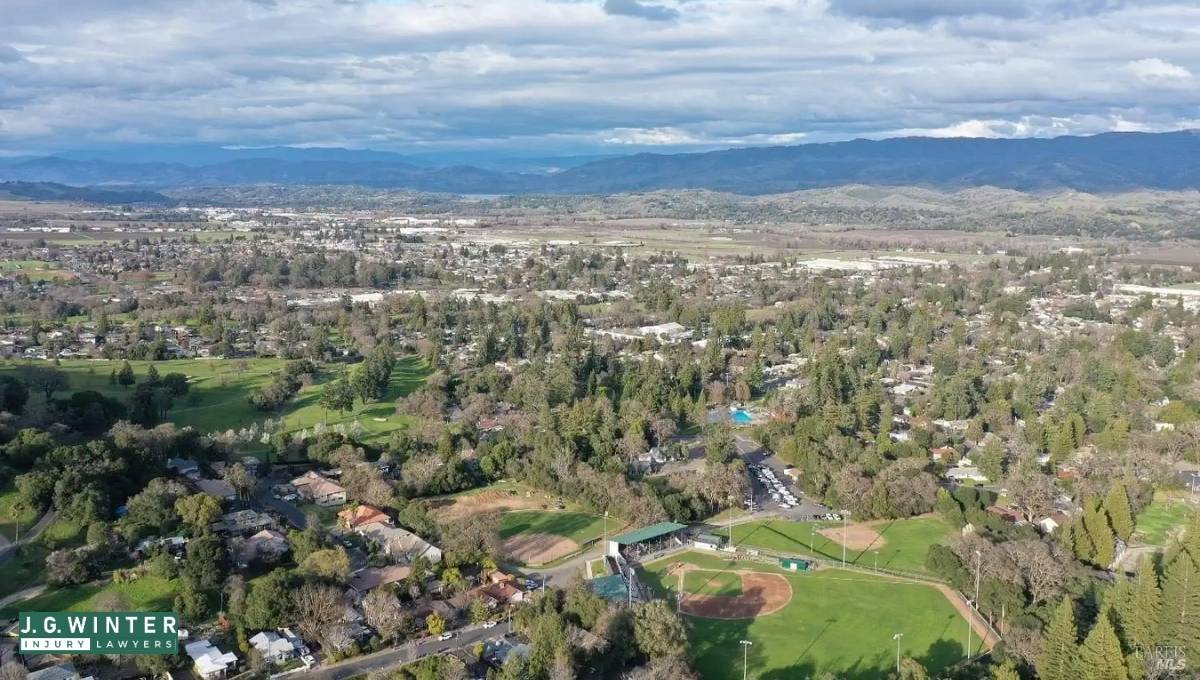 Ukiah, CA - Pedestrian Injured by Fleeing Driver on South Orchard Ave