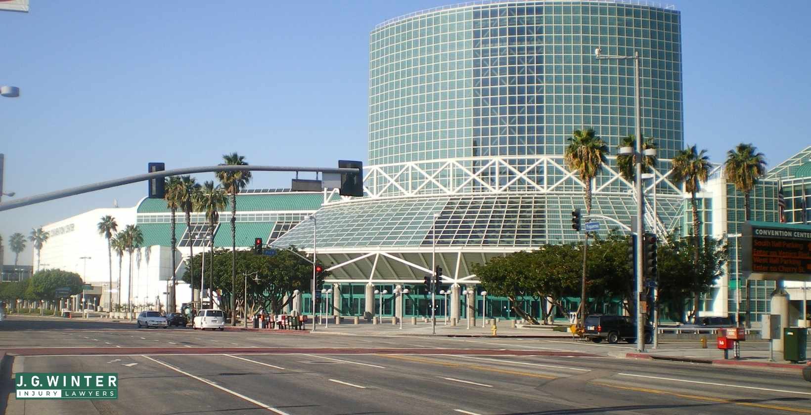 South Los Angeles, CA - 28-Years Old Man Killed in Fatal Pedestrian Accident on Figueroa Street