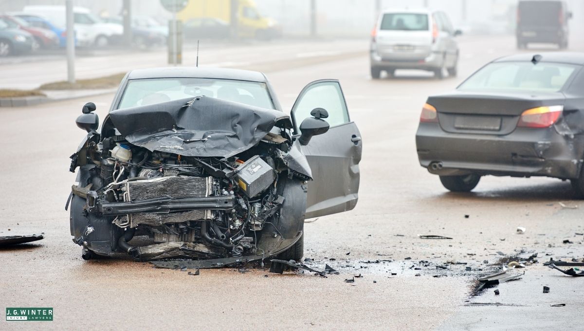 Stockton, CA - 32-Year-Old Woman Killed in Two-Car Crash Near El Dorado and Park Streets